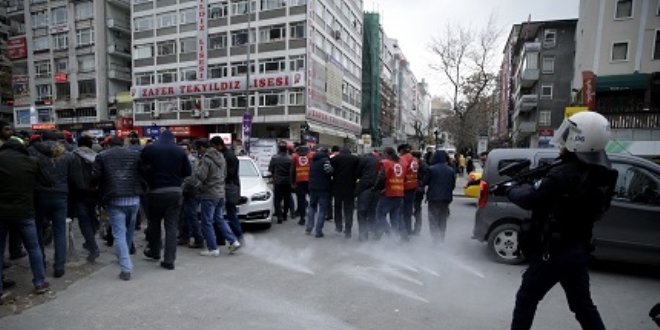 �ankaya Belediye'si �n�nde arbede