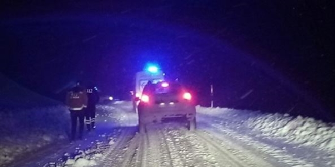 Kapanan Van-Bahçesaray yolu ulaşıma açıldı