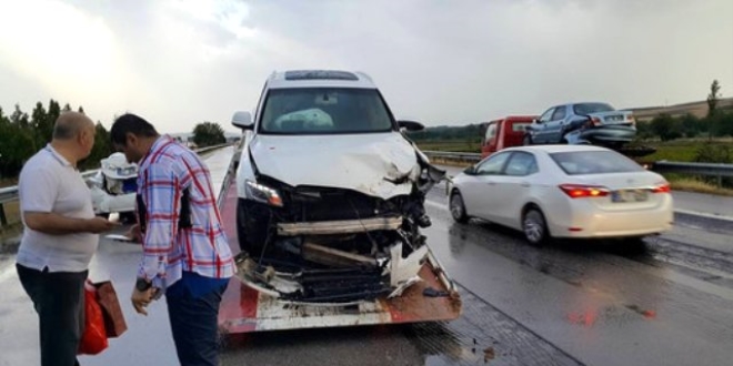 Osmaniye'de zincirleme trafik kazas: 3 yaral