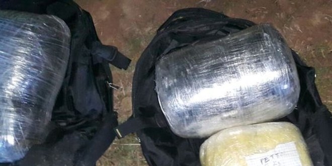 Korucunun yanında 5 kilogram plastik patlayıcı ele geçirildi