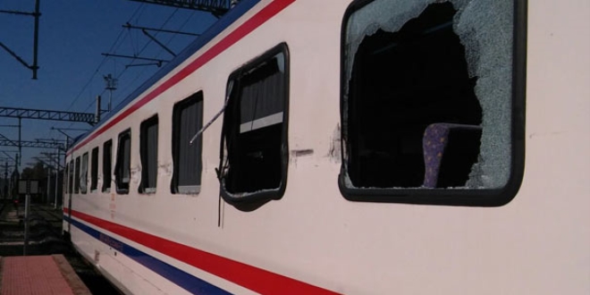 Adana'da tren TIR'la arpt: 19 kii yaraland