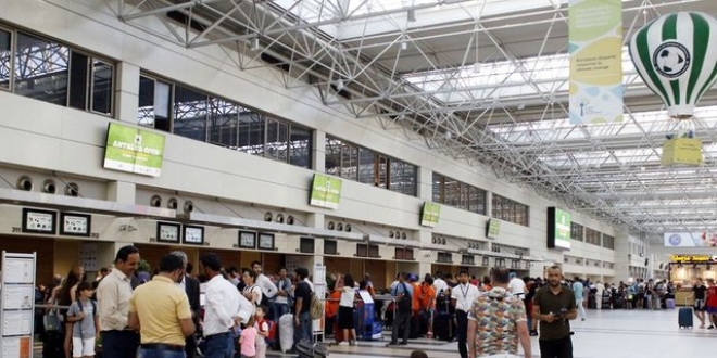 Antalya'ya her yıl 15 milyon turist gelmesini hedefliyoruz