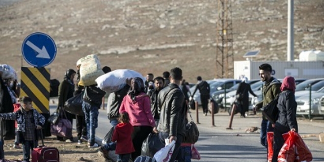 Suriyeli s���nmac�lar �lkelerine geri d�n�yor