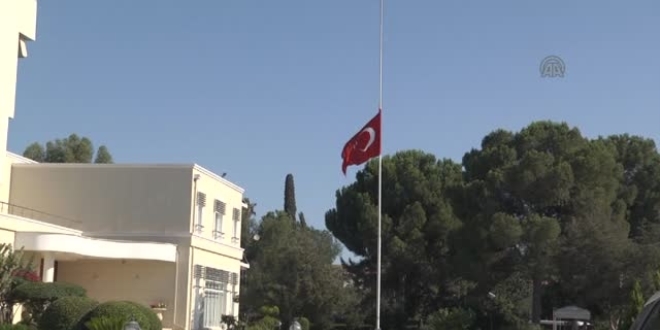 Erdo�an'a hakaret i�eren karikat�re su� duyurusu