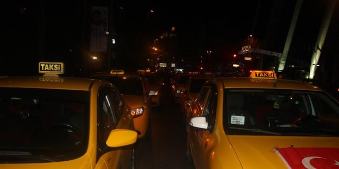Taksicilerden ABD ve �srail men�eli �r�nlere boykot karar�