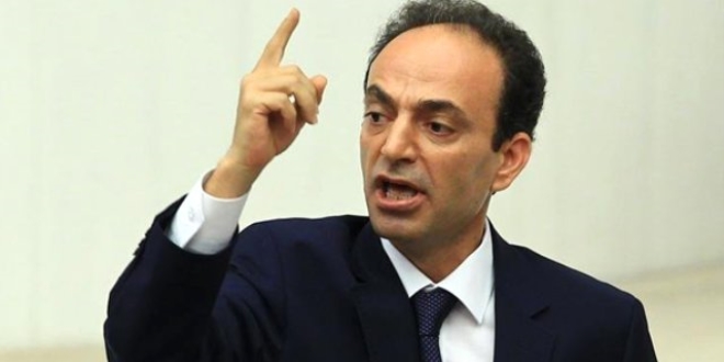 Baydemir'e, 'meclisten çıkarılma' cezası verildi