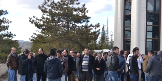 Çankırı'da fabrika çalışanları eylemde