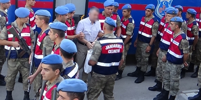 49'u tutuklu 128 askerin yarglanmasna devam edildi