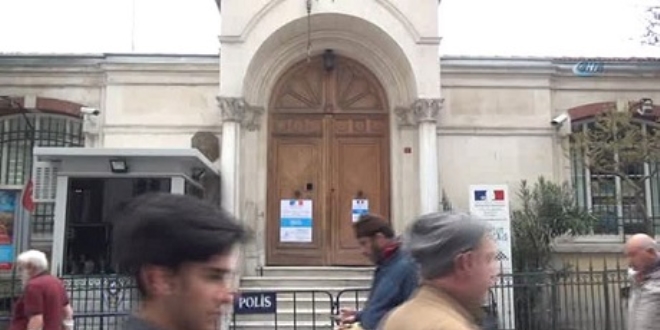 Başkonsolosluktaki şüpheli paketten yılbaşı hediyesi çıktı