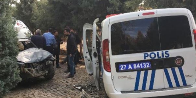 Olaya giden polisler kaza yaptı! 4 kişi yaralandı