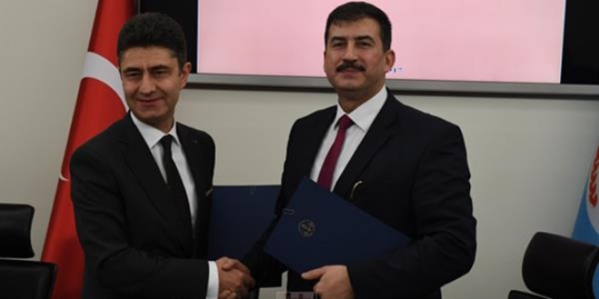 MEB, Vakıflar Bankası ile iş birliği protokolü imzaladı