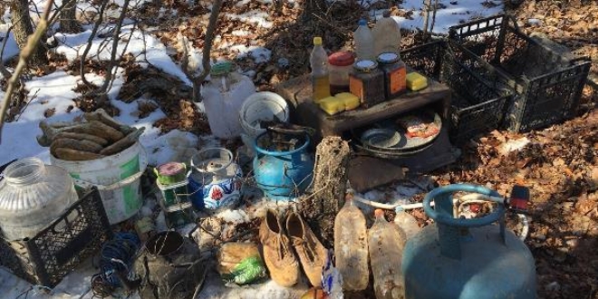 Bingöl'de patlayıcı, uyuşturucu ve mühimmat ele geçirildi