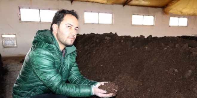 Memurluğu bıraktı, kendi işinin patronu oldu