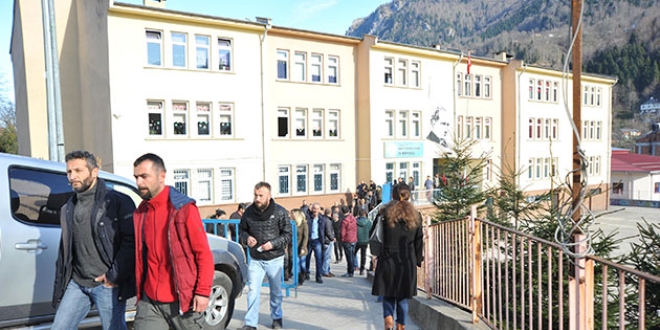 Öğrencisini taciz ettiği iddia edilen öğretmen tutuklandı