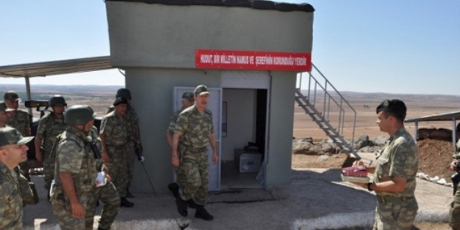 Şırnak Valisi Aktaş'tan sınır birliklerine ziyaret