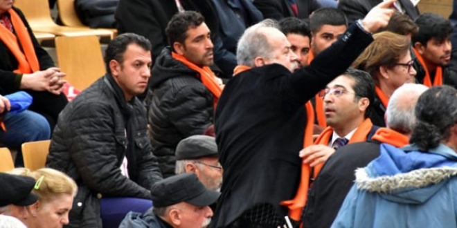 CHP ilçe kongresinde gerginlik çıktı