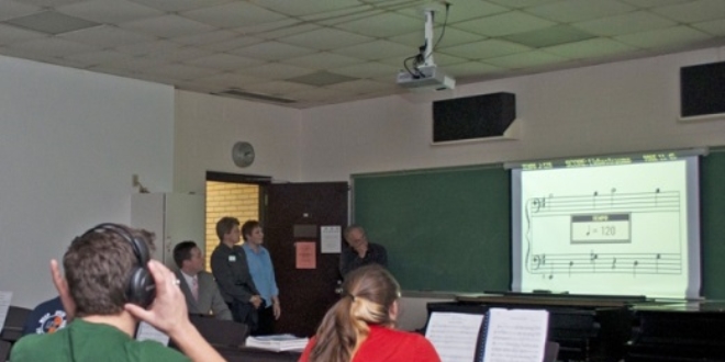 Bin 51 okula 'ba�lama' ve 'piyano' kampanyas�