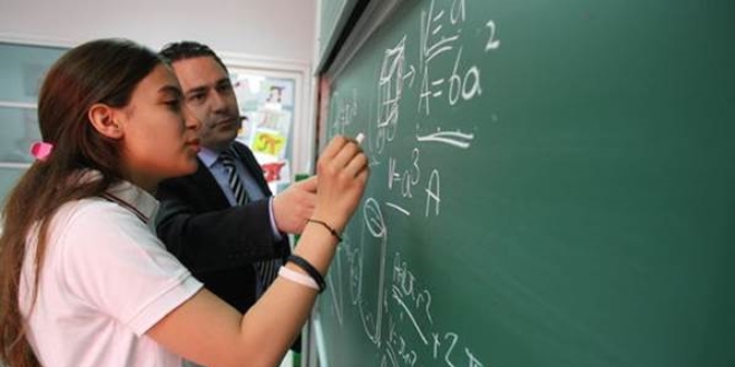 Bakan Yılmaz'dan 'öğretmen maaşı' açıklaması