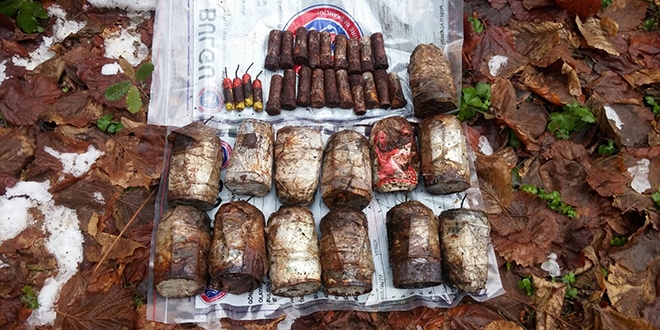 Bitlis'te 13 el yapımı patlayıcı imha edildi