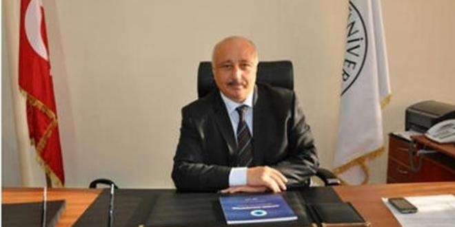 Batman Üniversitesi Rektörü Durmuş'a istifa çağrısı