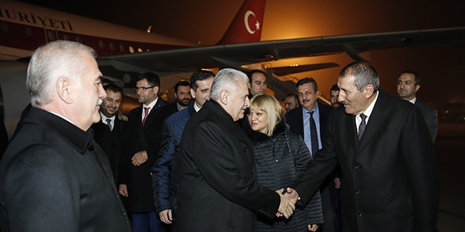 Başbakan Yıldırım Nahçıvan'a geldi