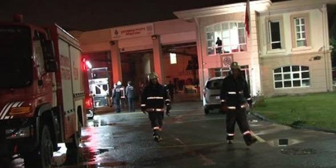 �tfaiye binas�nda yang�n