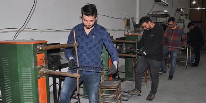 'Maa�l� i� bizi kesmez' deyip at�lye kurdular