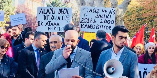 470 bin diplomalı sağlıkçı atanmayı bekliyor