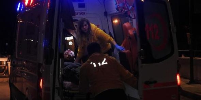 Arkadaşının ateşlediği ses fişeği hastanelik etti