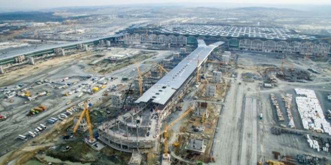3. Havalimanında ilk uçuş 26 Şubat'ta