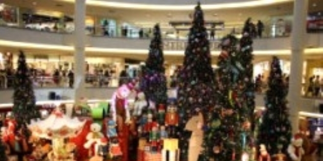Yunan turistler Noel alveriini Edirne'de yapyor