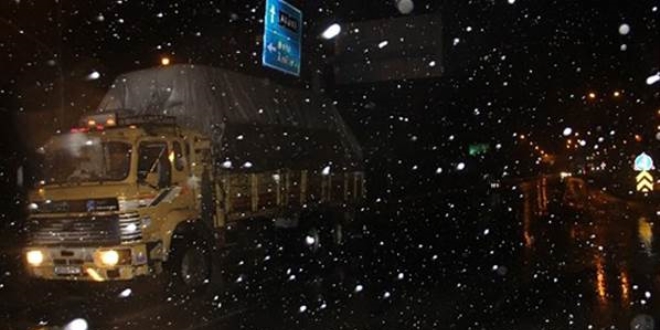 Tekirda�'da kar ya���� etkisini s�rd�r�yor