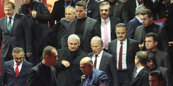 Başbakan Yıldırım, Karabük Valiliğini ziyaret etti