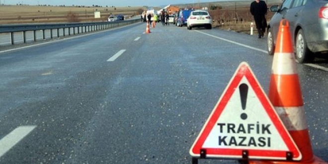 Kaza yapan öğretmen hayatını kaybetti
