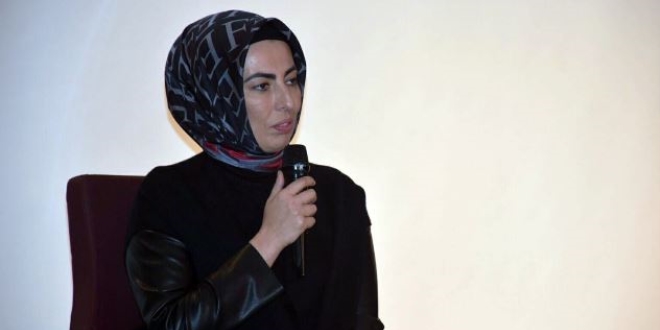 Erol Olçok'un eşi 15 Temmuz'u anlatırken duygulandı