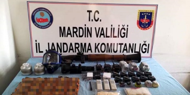 Mardin'de 2 terrist etkisiz hale getirildi, 48 snak imha edildi
