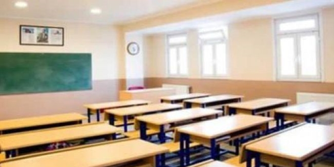 Öğrencisini dövdüğü iddia edilen öğretmene soruşturma