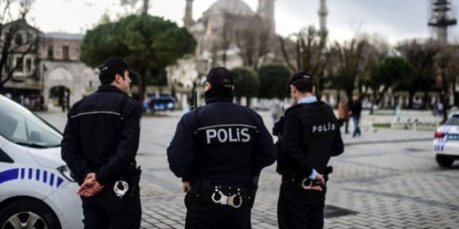 İstanbul'da yılbaşı gecesi 37 bin polis görev yapacak