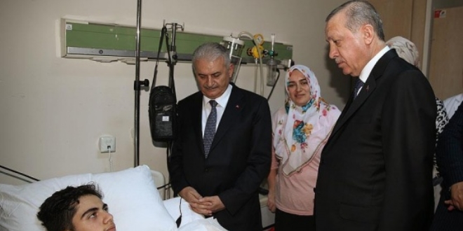 Erdoğan ve Yıldırım'dan hasta ziyareti