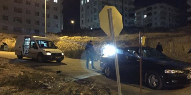 Polise ateş açan şahıslar 6 kilometre kaçabildi
