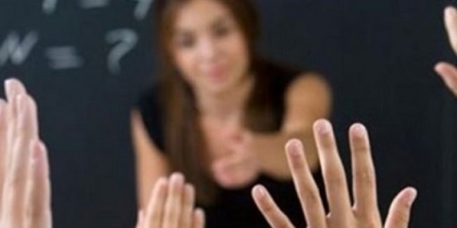 Sahte diplomayla 17 yıl öğretmenlik yapmış