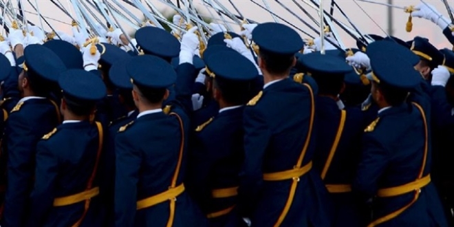 TSK'da en ufak FETÖ izine rastlanan ihraç edilecek
