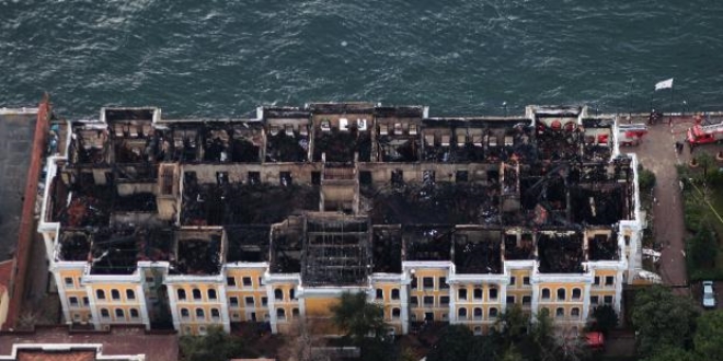 Galatasaray niversitesi'nin 147 yllk binas restore edilecek