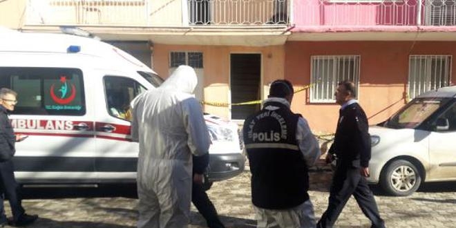 Sivas'ta 8 ayl�k bebek �l� bulundu