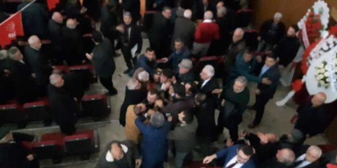 CHP Afyonkarahisar İl Kongresinde gerginlik