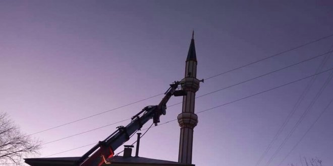 mamn cesedi minareden vinle indirildi