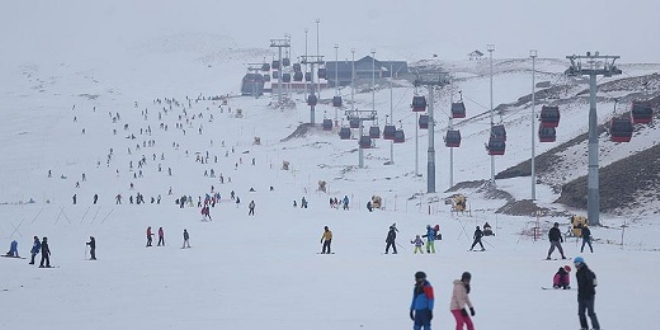 Erciyes'e rekor ziyaretçi