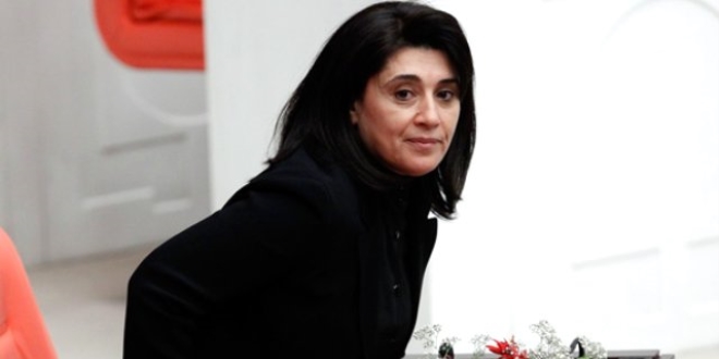 Leyla Zana'nın milletvekilliği düşürüldü