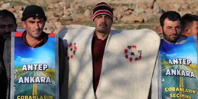 Çoban, Gaziantep'ten Ankara'ya yürüyor