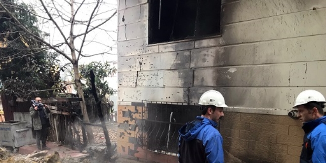 Samsun'da kaz� �al��mas�nda do�algaz borusu patlad�